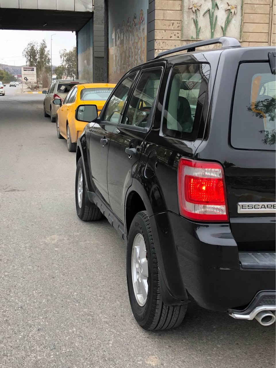 فۆرد ئیسکەیپ ٢٠١١ بێ بۆیاخ دوو پەڵەساردی هەیە 
سەنەوی بەناوی خۆمە تا ٦ / ٢٠٢٨
مەکینە٢٫٥ تاک ئەکسل 
جام کارەبا‌‌‌‌-تەحدید سورعە 
سوکان ڤۆلێۆم-ئۆتۆهۆڵد
توڵس سەقف 
گێڕو مەکینە بێعەیب بەشەرت
130$
*********** السليمانية, العراق
