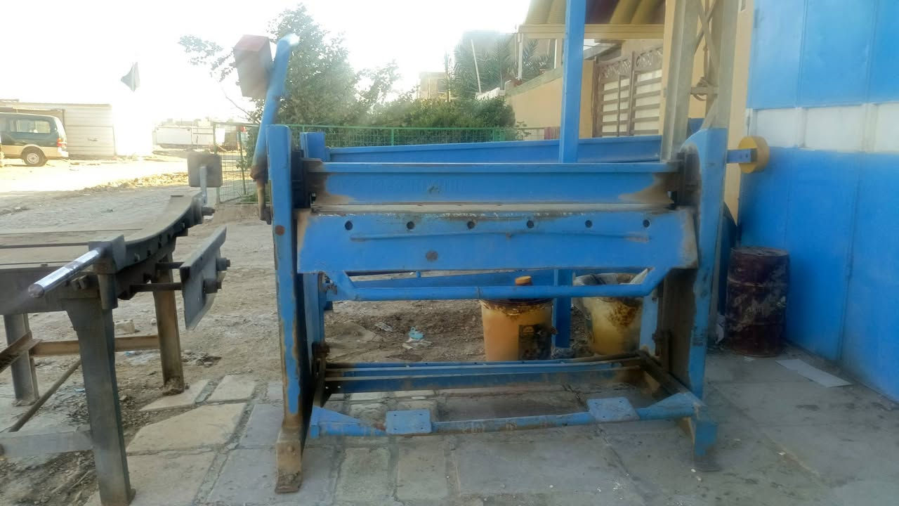 للبيع معواجه عدد2   قياس مترين وربع والثانيه مترين و١٠
***********
