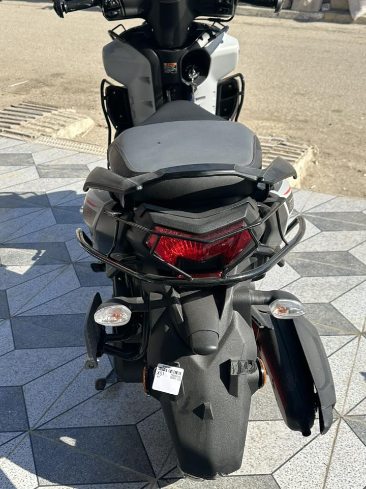 للبيع زت ار 2025
كفاله ماشيه ١٠٠ كيلو فقط 
كامله مع الملحقات 
***********
