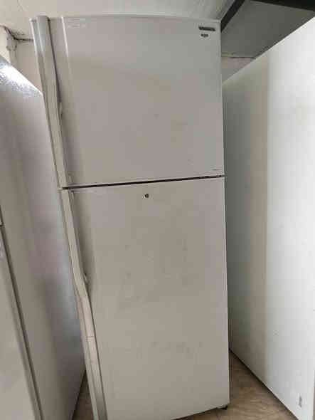 ثلاجه توشيبه هوا 
نضيفه شغاله١٠٠/١٠٠
بلادي مامصلح
سعر ١٦٠الف 
***********
*********** #اربيل #عنكاوا
