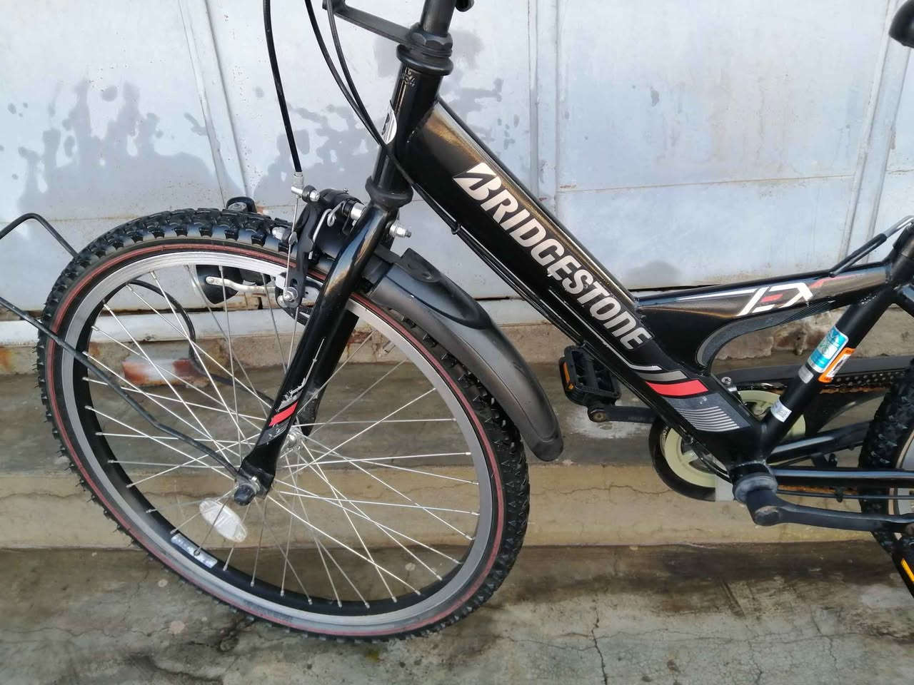 سلام عليكم
وصول وجبة جديدة
بايسكل للبيع باله ياباني حجم 24 كيمو جبلي تاير عريض سته كير ماركة برجستون ياباني اصل سوبر لوك بالكارتون نظافة100%

عنوان محل :كركوك حرية _مقابل تكية و جامع شيخ محمد _يم ملعب دولي شورجة.
رقم موبايل :***********
