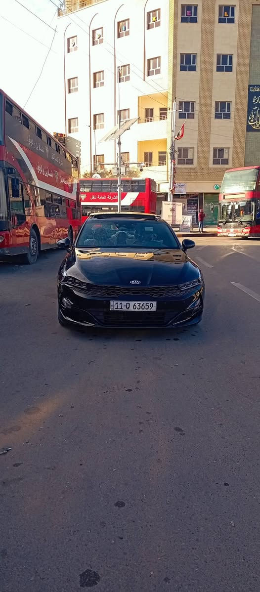 السلام عليكم كي فايف K5 موديل 23 رقم بغداد تحويل مباشر هزه وسنويه جديده مواصفات فول الفول جيتي لاين بصمه فتحه بنرامه تشغيل عن بعد دخول ذكي اشاير ترحيب فول رادار فول تحكم كشن كهرباء شاشه جبيره لمس وبيها مواصفات هوايه معروفه حادث السياره كدامك مكاني بغداد الاعضميه السعر 138 وبيها مجال للجادين اتصل ***********
