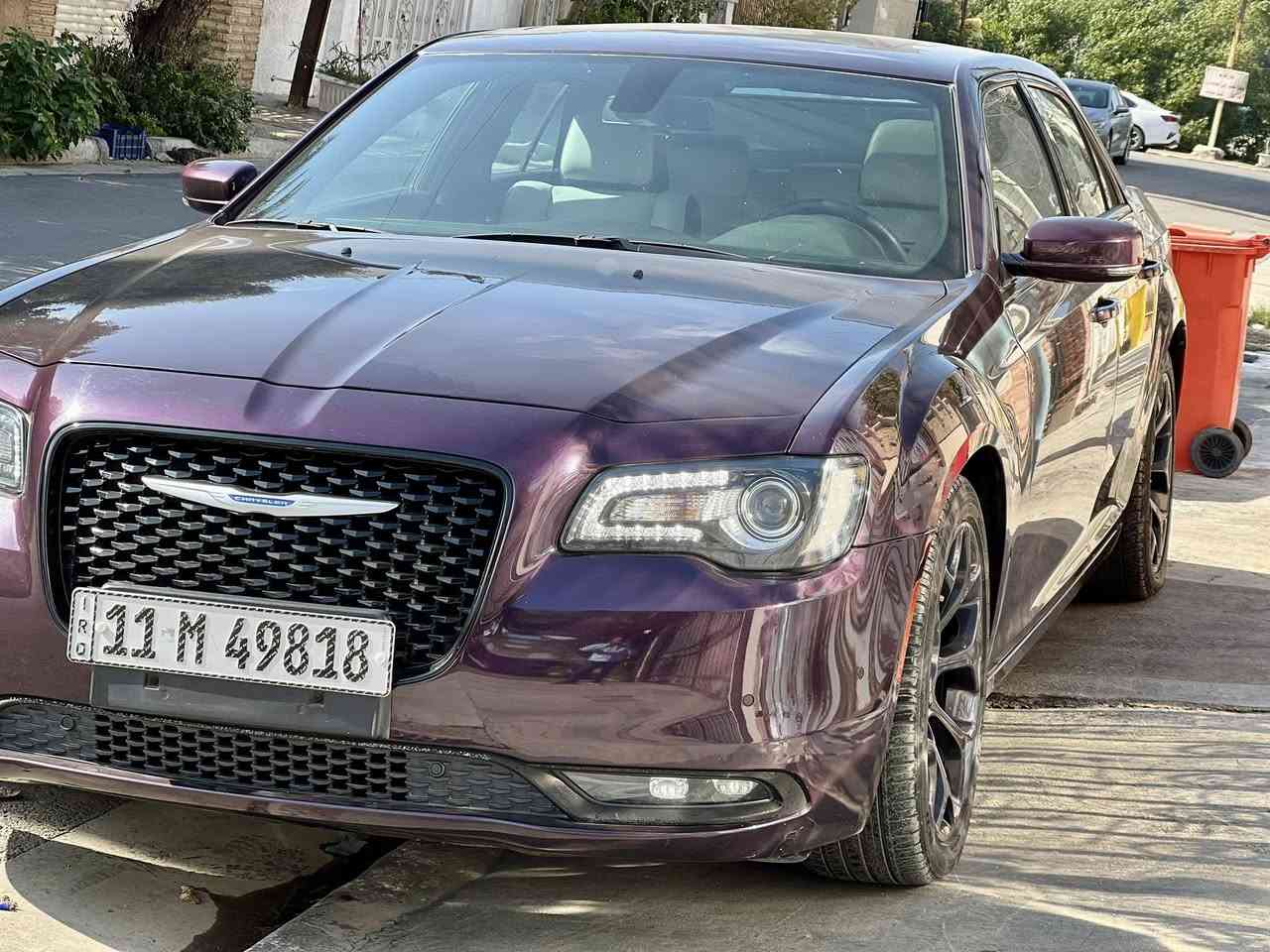 السلام عليكم
كرايسلر اوباما 300S

2021 خليجي وكالة هارلم

فول موصفات بدون رادار 

لون مميز بنفسجي 

ماشيه 58 ml

‏ملاحظات￼ بارد 

مكان سياره بغداد نفق الشرطه 

السعر 280$

***********￼
