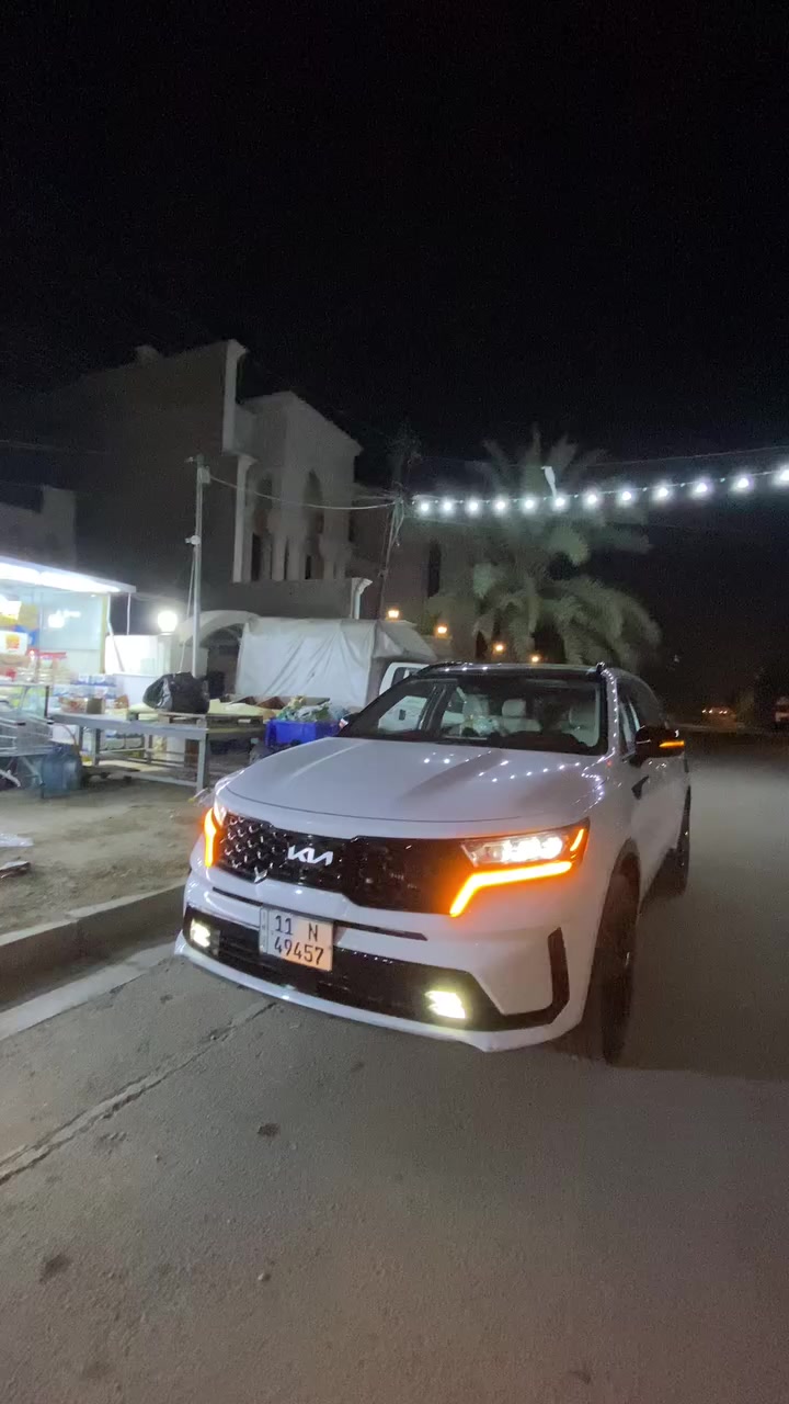 الالسلام عليكم ورحمة الله وبركاته سورينتو 2022 وارد اميريكي حادثها قبق جنطة فقططط بدون اي دواخل 
1:محرك 2500 توربو 298حصان كير دبل كلج
2:كشنات اوف وايت منفصل vip
3:بانوراما
4:بلاك توب كامل سوادات
5: جنطة كهرباء فتح واغلاق
6:كشن سايق وجانب السايق كهرباء
7:كشن سايق وجانب سايق تدفئة
8:فور ويل 4x4
9:تراكشن
10:شاشة كبيرة
11:نزول منحدرات
12:نضام ايكو اقتصادي
13؛ نضام سبورت
14:نضام سمارت طبيعي
15:نضام كومفورت
16:نضام سناو للثلوج
 17:سايد بريگ بصمة كهربائي
18:بردة كهرباء
19: نضام اطفاء المحرك اثناء الازدحام
20:لايت Led 
21: تشغيل عن بعد
22: فتح الصندوق عن بعد
23: جهاز انذار
24:حساسات
25:جميع النوافذ اوتو صعود ونزول
26:بصمة ابواب
27:شحن لا سكلي
28:نضام كار بلي
29:انارة داخلية لمس لون ابيض
30:رقم بغداد
امانة الله السيارة كلش جديدة وصدرها جديد  وضمان المحرك ول كير ول صدر ول تبريد السعر...... 285 وبيها مجال الرقم للتواصل ***********
