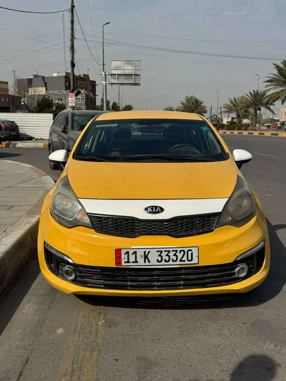 *********** مكلف بالنشر 
السلام عليكم كيا ريو 2017 
رقم بغداد سنوية وهزه جديدة بأسمي 
سيارة نضيفه كلشي موضح بالسونار 
مكينه وكير جدد 
للبيع فقط السعر 82 وبيها مجال بسيط 
مكاني بغداد الشعب
