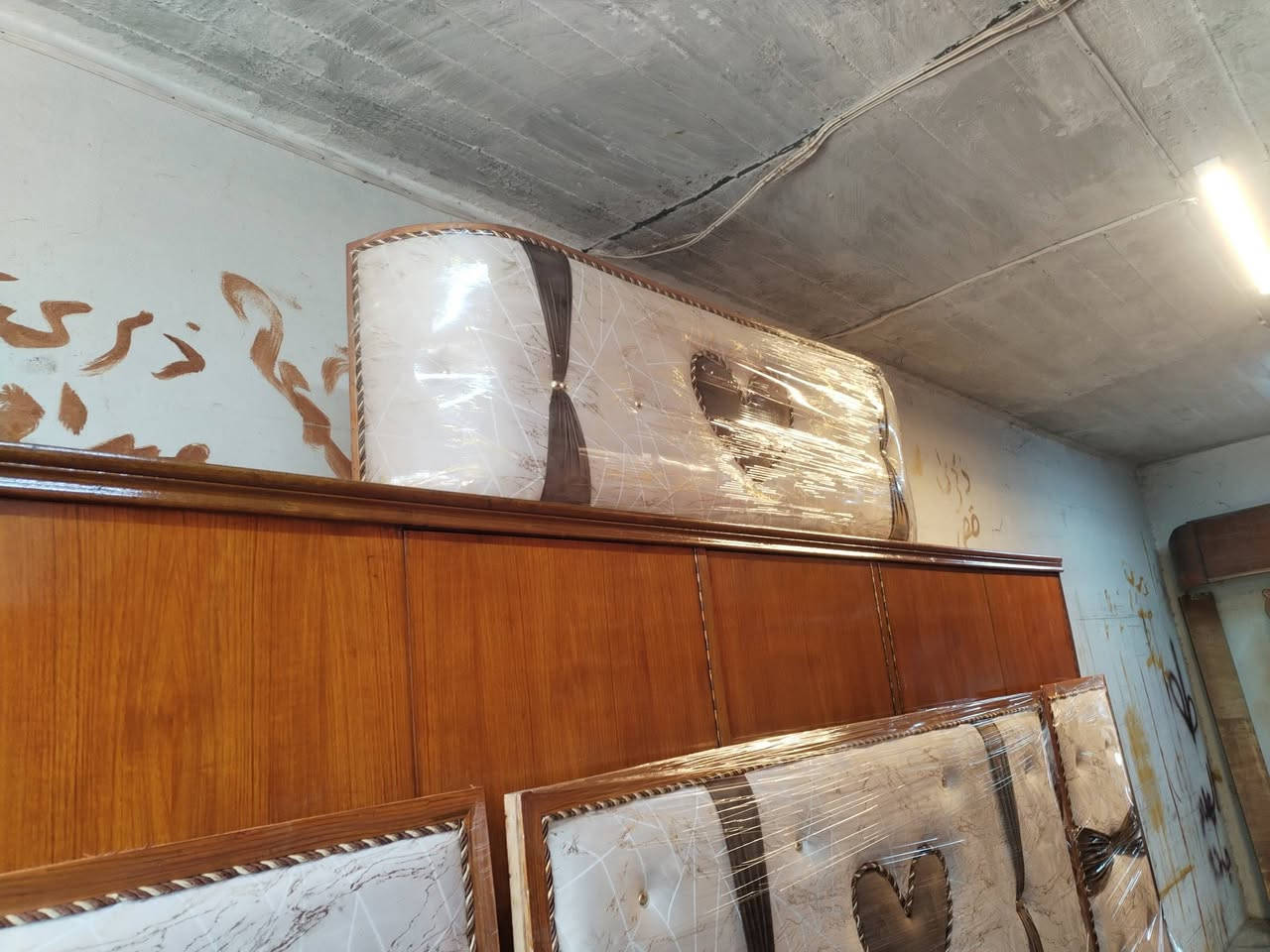 غرفه 5باب فصال تركي حيل حلوه شغل ثقيل ونضيفه شرط النضافه السعر عل الخاص او الرقم الهاتف
***********
***********
