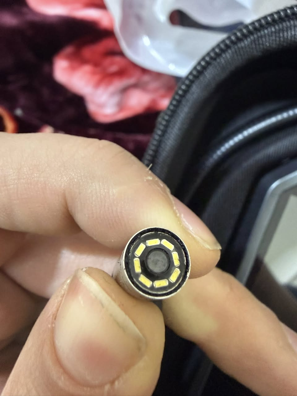 كامرتين 90الف مع توصيل  موجود قطعتين


**إذا كنت صاحب هذا الإعلان وتريد حذفه لأي سبب، رجاءا أرسل رسالة إلى الدعم الفني**