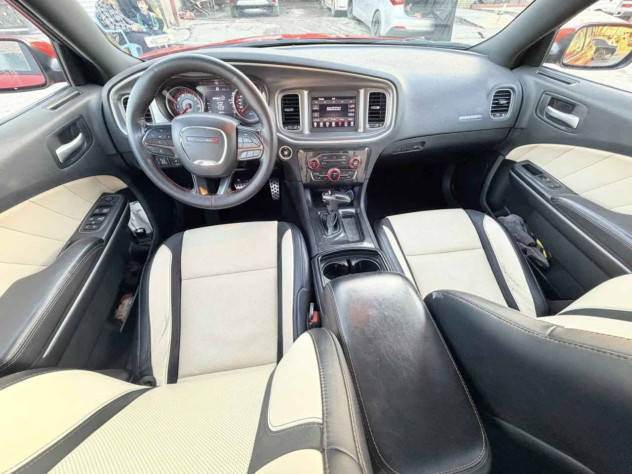 السلام عليكم جارجر البيع الشراي يتصل ***********
