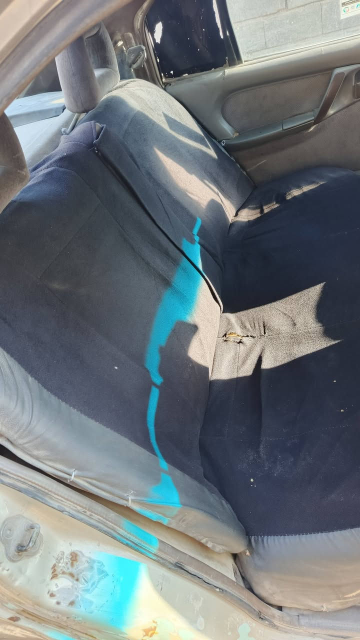 سلام عليكم للبيع اوبل اوميكه موديل 88محدثه 92 محرك 2000 سياره كير ومحرك جدد سياره حلوه مرتبه بيهة نقوصات خفيفه نقصله الكسل بي ونه سنويتهة صاقطه تحويل مباشر السعر 23وبيهة مجال مكاني خالديه ابو فليس هاذه رقمي للاستفسار ***********
