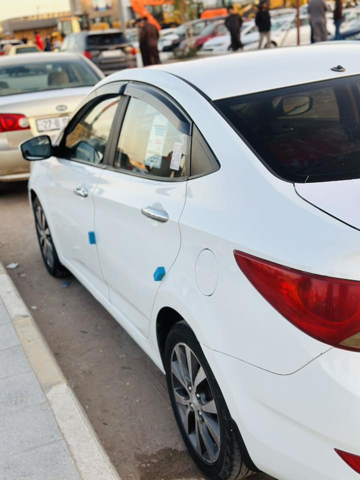 السلام عليكم اكسنت مديل ٢٠١٥ خليجي مكينه ١٦٠٠ دوش سياره كفاله من تبديل وضربه القويه بيه رشات صبغ خفيفه ويل كب كروم شاشه ايباد فتحه فول  كير ومكينه كفاله سياره بأسمي مكانه ناصريه مركز 
***********
