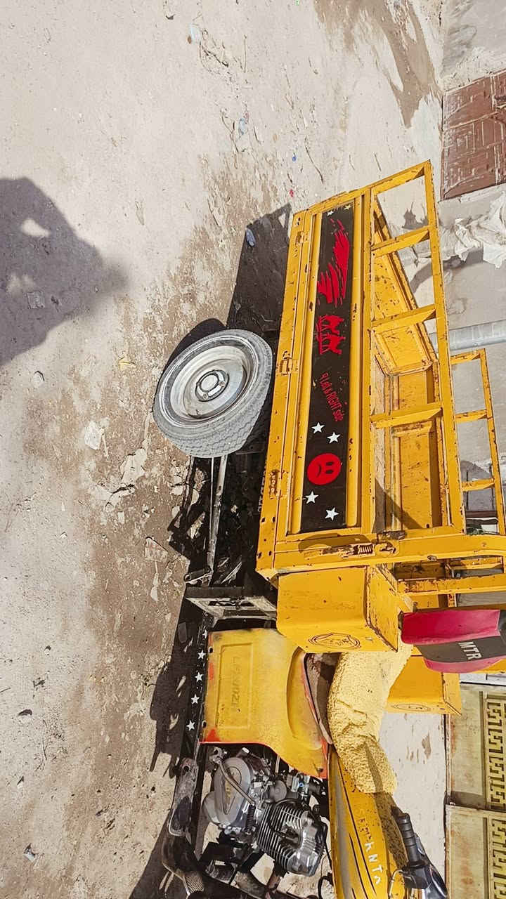 سلام عليكم ستوته للبيع اوراق مديل واحد وعشرين السعر مليون وربعميه وبيه مجال مكاني خور الزبير رقم التليفون ***********
