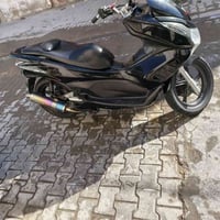 دراجه PcX للبيع محرك 125 ياباني دراجه نضيفه مكانها الحرية للاستفسار ال...