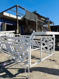 محجر مال دمعه نضيف سعره 300 المكان بغداد المعامل 07727086079