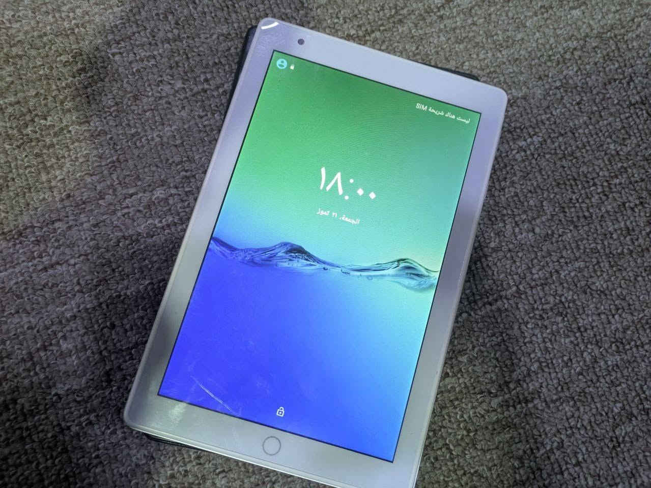 تابات 2 الاسود طافي ميشتغل والابيض مبي شي غير فطر صغير كلش و مماثر علئ ال شاشة او ال لمس بس معرفت شلون يكتك او هوا الجهاز ميكنك اليفيدة يدفعلنا بي سعر وياخدهن


**إذا كنت صاحب هذا الإعلان وتريد حذفه لأي سبب، رجاءا أرسل رسالة إلى الدعم الفني**