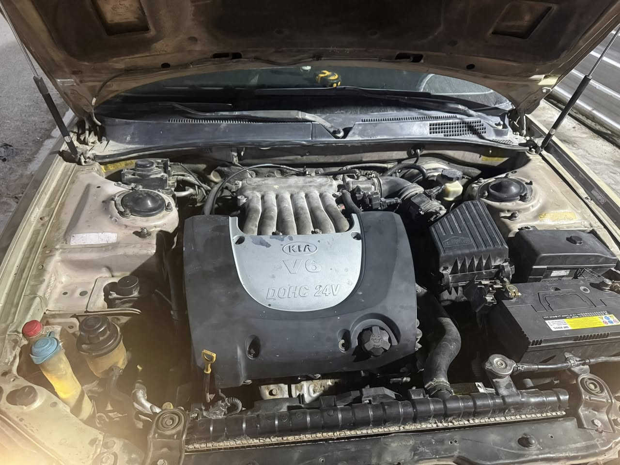 السلام عليكم اوبتما 2004 للبيع محرك 6سلندر كير اوتو للستفسار ***********
