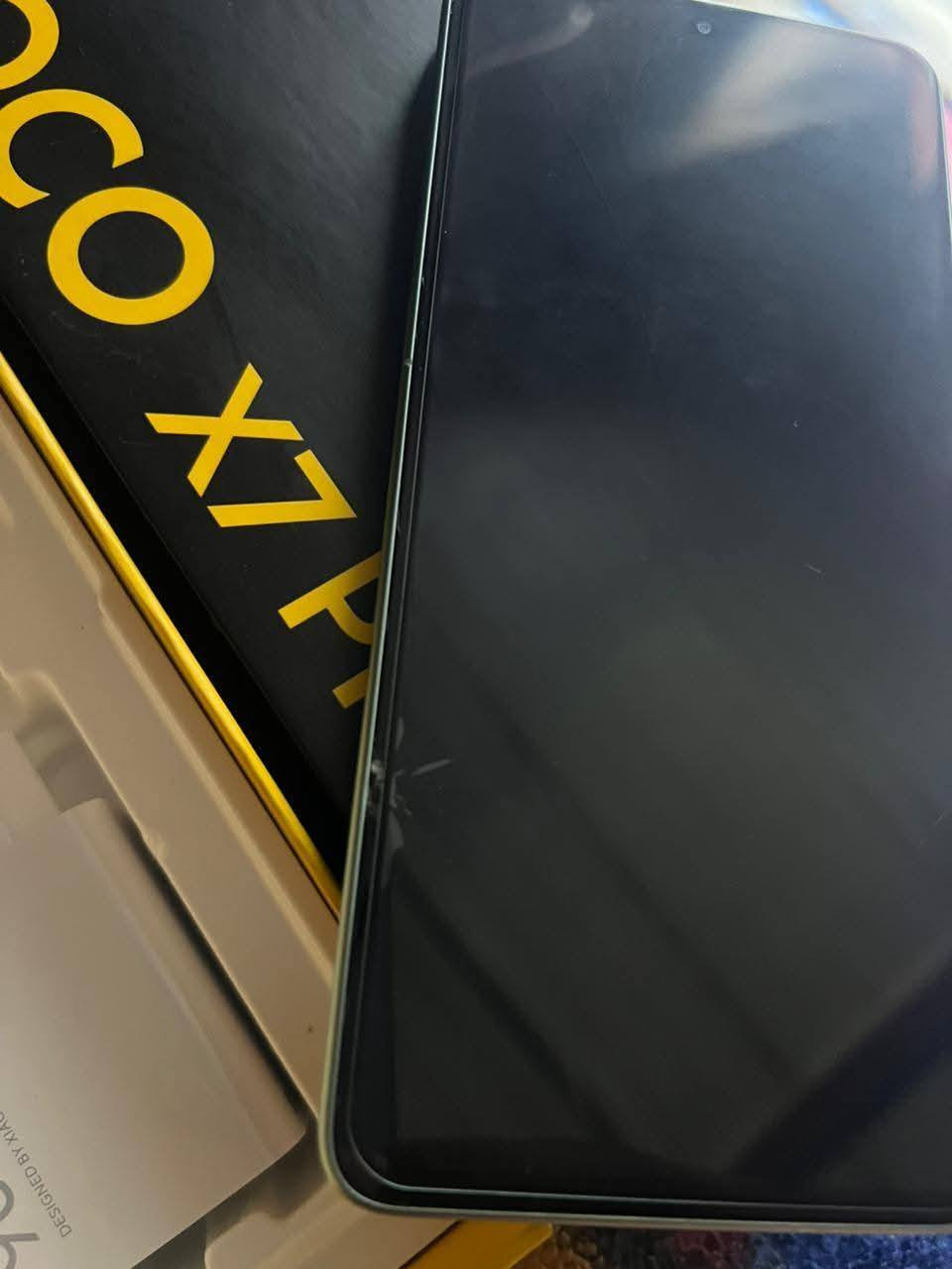 بوكو x7 برو 
كامل ملحقات بوبجي 120 فريم
مكاني ناصريه مركز 
فقط بيه هاذه الكسر ما ماثر ابد على اللمس 
جهاز معروفه موصفاته سعره 280  قفل قفل قفل 
او مراوس بجهاز بوكو اف 7.وانطي فرق او جهاز 120 فريم


**إذا كنت صاحب هذا الإعلان وتريد حذفه لأي سبب، رجاءا أرسل رسالة إلى الدعم الفني**