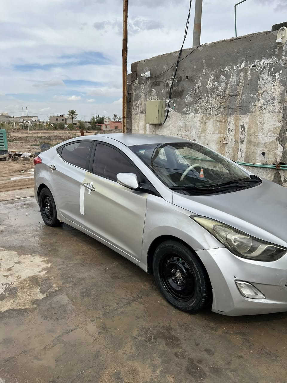 النترا أفانتي وارد كوري ٢٠١٣ مكينه توه شاده قبل ٣ايام مكينه ١٦٠٠دوش كير اي تي ٦نمر رقم بصره راعيه بلبصره تبريد كمبريسر عاطل باقي السياره جاهز بيه نواقص قليله تجي وبخدمتك سعره ٨٥وبيه مجال قليل ***********
