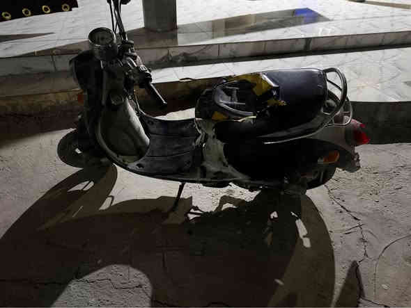 دراجه عبد الحليم حاويه يحتاجله ترتيب شغاله شرط السعر١٥٠ ألف  *********** مكاني القرنه بني منصور الرمادي
