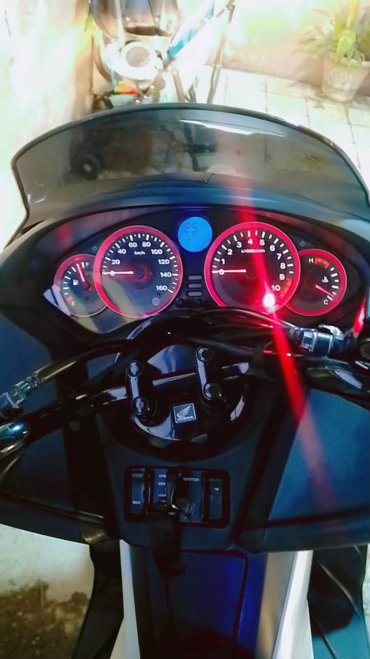 سلام عليكم👋🏼
فورزا 012 دراجه زيرو زيرو زيرو لا تكلي شبيها ما بيها كفاله عامه منل طول للطول من مكينه من كفرات من كهربائيات كله مكفول زلغ واحد ما بيها بانزين كله محسن دهن امزويل دراجه ما تحط فوكها ربع متواجد فقط واتساب و اتصال لحد يعلق ولا يطبلي خاص 

‭***********‬
