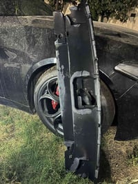 غراض موستنك تفصيخ ذب سعرك واخذ التريده ما اوكف على سعر بس حك الله انطي...