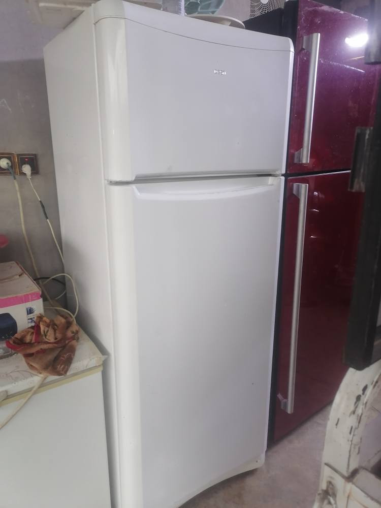 ثلاجة اللبيع شغل سعرا ١٢٥ بي مجال كركوك حي العروبه يم ملعب خومسي او وكف قديم حجم ١٨ قدم بس مصلح مابي اي عيب شغال بل شرط ٧ايام ضمان
***********
*********** كركوك, العراق
