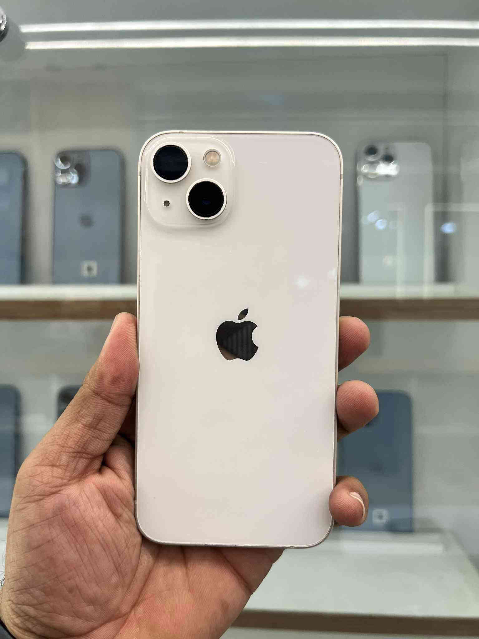 تتوفر لدينا أجهزة الآيفون بأسعار تنافسية للاستفسار الاتصال على الرقم التالي ***********
