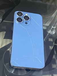 ايفون 13pro ذاكره 256 الجهاز فقط مبدل شاشه وبطاريه  مثل مواضح الظهر مف...