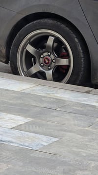 حجم ١٧ • نضيف • ٥ براغي