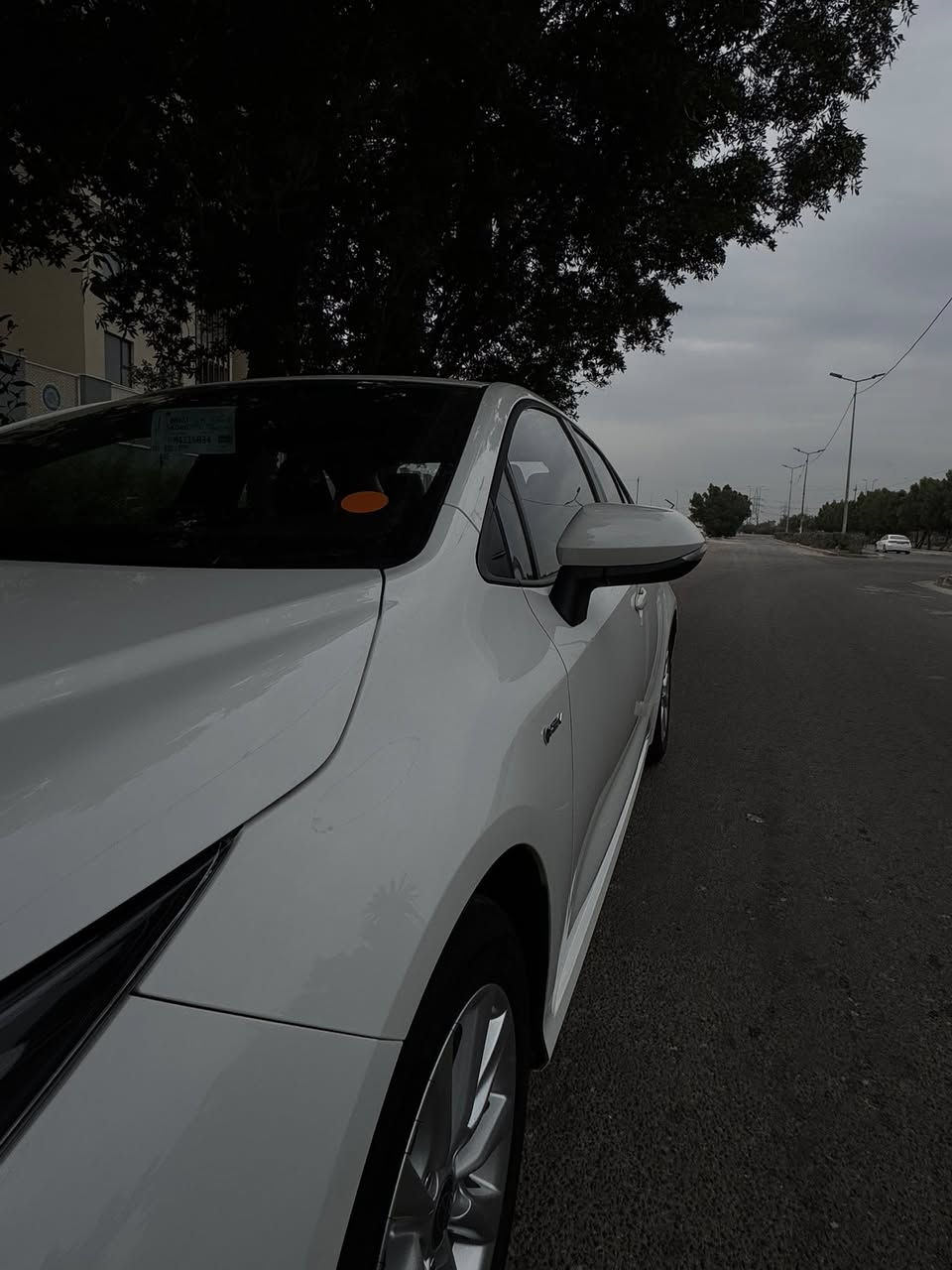 السلام عليكم
كورلا 2025
فول واحد ع واحد 
داخل اسود جلد 
السيارة جديدة
 الممشى 4500
بعدهه بحالة الوكالة مكفوله من الصبغ والبارد 
السعر 158وبيها مجال قليل 
عنوان بغداد حي العامل 
***********
