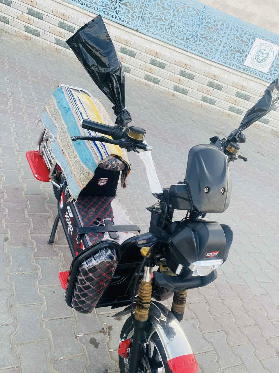 البيع ماطور شحن هيوشه موديل 2023 خمسه باتري بطاريات فول والك الفحص السعر 375 وبي مجال رقم ***********
