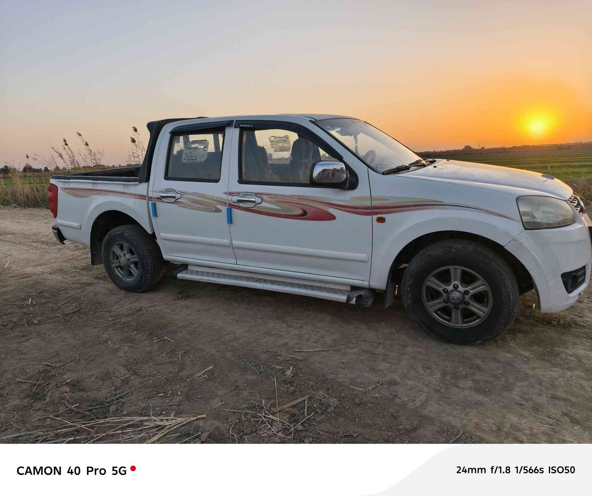 ﷽ سلام عليكم سياره البيع كريت ويل مديل 2015 مكفوله كفاله عامه مكان سياره نجف رقم نكليزي سنويه 30سعر 85وبيه مجال او مراوس ب19او 20مع الفرق رقم الهاتف***********
