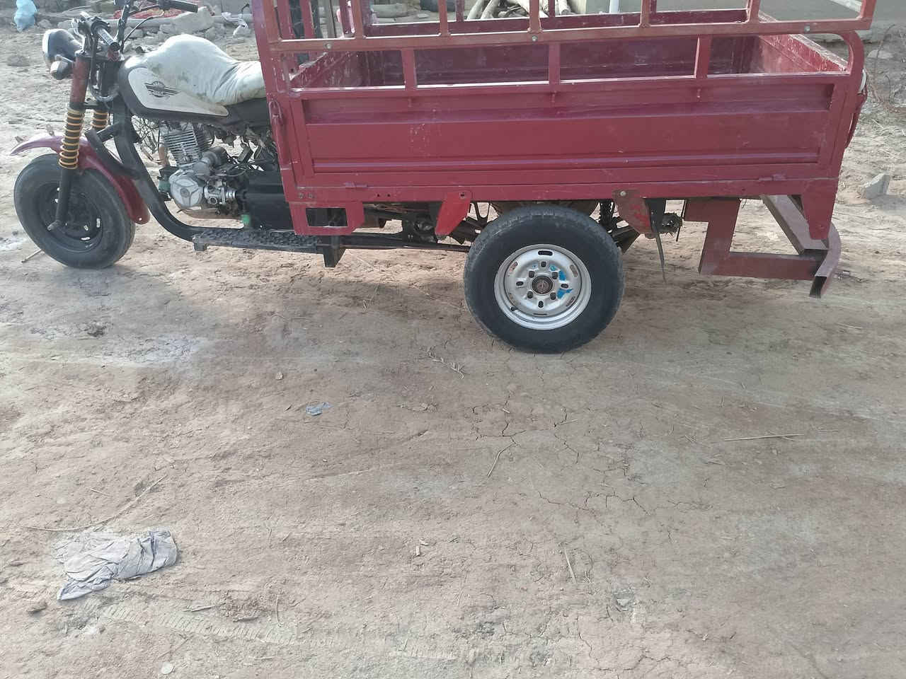 السلام عليكم  ستوته لبيع موديل 2012 ستوته كله شقاله***********
