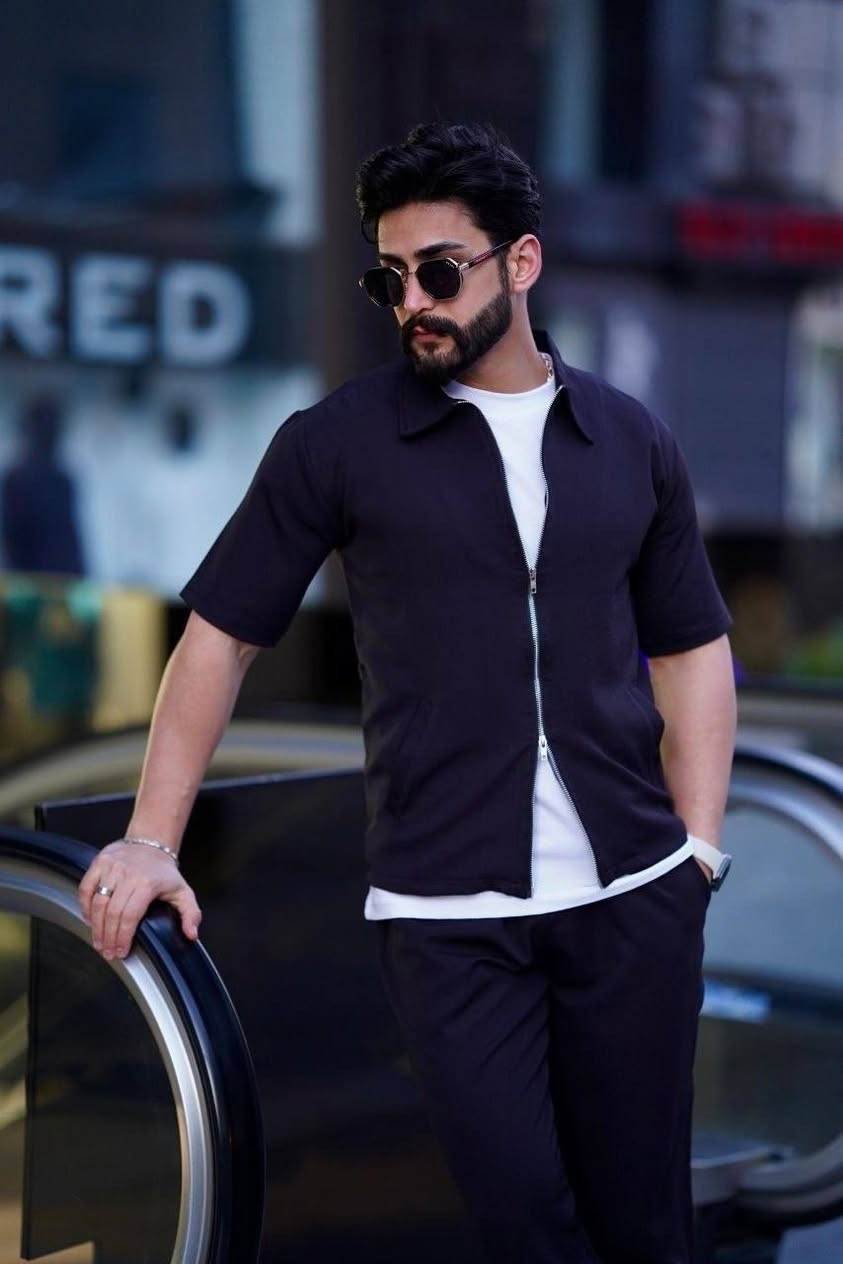 سوت  رجالي تركي
خامه الاصلي 

سيري    S M L XL XXL

الشد 15 قطعه ب368 الف 

بدون تكرار الاسود


**إذا كنت صاحب هذا الإعلان وتريد حذفه لأي سبب، رجاءا أرسل رسالة إلى الدعم الفني**