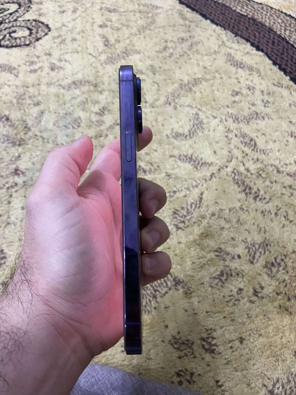 ايفون 14 برو ماكس
نظافة 95 ٪؜
جداً نظيف جداً وتر بروف
جهاز ممفتوح ولا مبدل بي ولا قطعه وشرط الفحص 
بطارية 94 
ذاكرة 256
السعر : مليون


**إذا كنت صاحب هذا الإعلان وتريد حذفه لأي سبب، رجاءا أرسل رسالة إلى الدعم الفني**