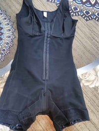 كورس كامل • ملابس • توصيل