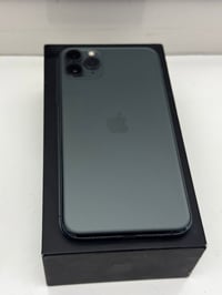 ايفون ١١ برو ماكس • شاشه مبدله • بطارية ٨١