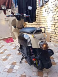 دراجه 800 بيها مجال لو واحد يريدها خليه يراسلنا خاص 07807529261