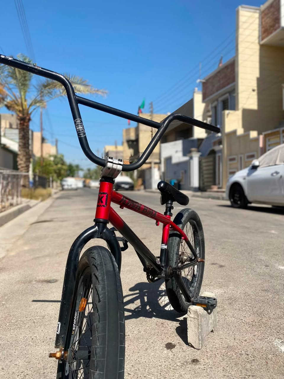 بايسكل BMX للبيع

البايسكل اصلي 
كلشي مابي 
الباسكل حاوي 
الباسكل اخبل مال حركات 
رايدة ١٠٠ وبي مجال 
الي يريدة يراسلني علئ هذا الرقم
***********
