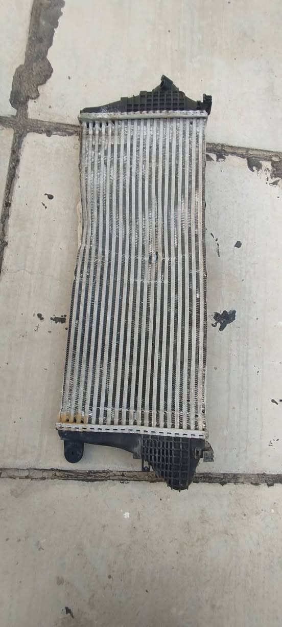 للبيع اغراض ماليبو حاويه اصلي راديتر ماء وهواء
واتساب ***********
