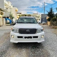 لاندكروز GXR • ٢٠١٤ • ٩٠ ألف كم