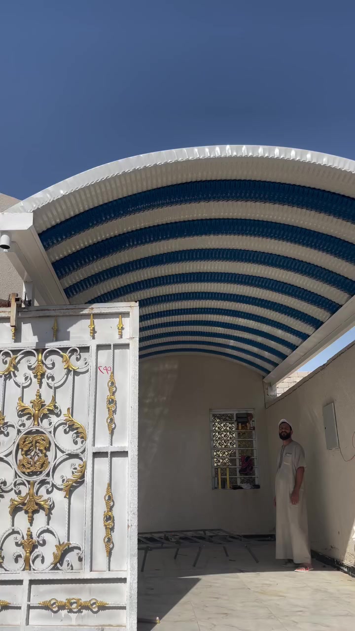 تم بحمد الله عمل سقيفة للاخ ابو علي في الجمهورية ( فترة العمل 4 ساعات ). سعر المتر المربع 25 الف فقط كرسته وعمل 1سمك الكي سبان 0،5 تركي المنشا عازل للحراره وبجميع الالوان💯💯💯2،سمك الساقيه 2ملم تركي المنشا مغلون 🏅3،سمك البوري 2ملم 3انج مضغوط تركي🆗4, صبغ رادليت ابيض مانع للصدأ✅5,صبغ لون ابيض بوية لجماليه المضلة⛑كل هذا بسعر 25 الف مع شركة الخليج للمسقفات والحدادة العامة لاتحتار نعمل كافه انواع الحداده ابواب خارجيه سلايت،، محجرات درج خارجي مخازن جملونات  ماعليكم سوى الاتصال بالرقم او مراسلته على الواتساب *********** او مراسله الصفحة.                                                                                             #حدادين #سقائف #كيسبان #شركة_الخليج #البصرة #العراق #الزبير
