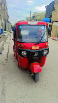 تكتك للبيع موديل ١٨ رقم وسنويه التكتك خير من الله احله من الصوره لا تن...