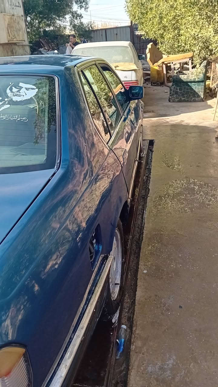 السلام عليكم بي ام دبليو ٧٣٥ للبيع فقط رقم انبار دولي بأسمي تحويل بأي مكان  مكينة ففتي ٣٠٠٠  السيارة عوزه ترتيبات بسيطة  مكاني بغداد السعر ٣٣ وبيه مجال للاستفسار الاتصال ***********
