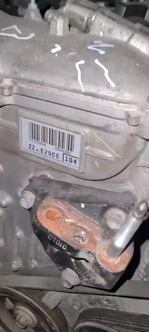 سلام عليكم  محركات كورله  كيرات درايم شف مشط استيران دبلات امامي دبل خلفي قواعد فيت بم نوزلات كورله أمريكي او خليجي شركه عامه توجد ورشه صيانه مع ضمان اي شي تاخذه من الورشه بي ضمان في حال الغراض ماشتغلت عله سيارتك ترجع او تستبدل  والعمل مجاني العنوان بغداد الاسكان شارع المخزن قرب كليه العلوم للتواصل عله الرقم *********** واتساب أبو امير
