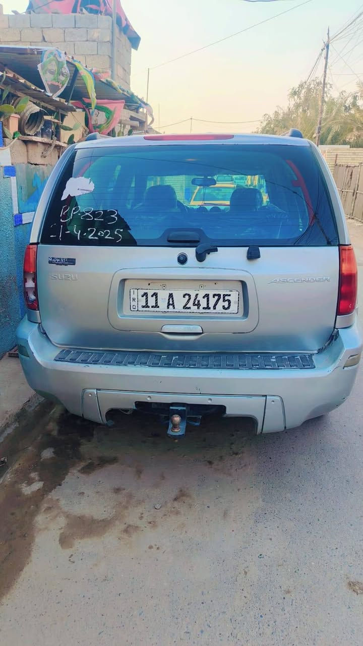 ازوزه اسكندر ياباني مديل2008رقم دولي بغداد سياره بسمي سنويه 2029 جديده هزه جديده محرك 4200 ڤڤي بلاد محرك كير جديد مكفول تخم تاير جديد سياره بدون حادث كهربايات كله شغاله تبريد شغال مكان السياره بغداد مدينه الصدر 
السعر 78وبيه مجال بصيط
رقم الهاتف *********** بغداد, العراق
