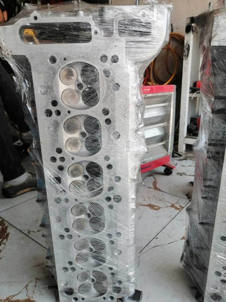 سلام عليكم
كور 525لوك واحد عدل واحد ديجيتال 
مكان كركوك لاستيك ولف كراين كبل شده 
لا فطر لاعواج شرط 
سعر اربع اوراق اونص تك قفل ؟
***********
