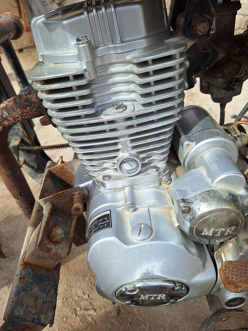 سلامه عليكم ام اتيار مكفوله ربع دينار ما اذب عليه كامله من كلشي مكينه جديده استوه مشدود نكرت سلف كهربيات كله شقاله اكسل لطش قفله ٧٠٠ وهذا رقمي ***********
