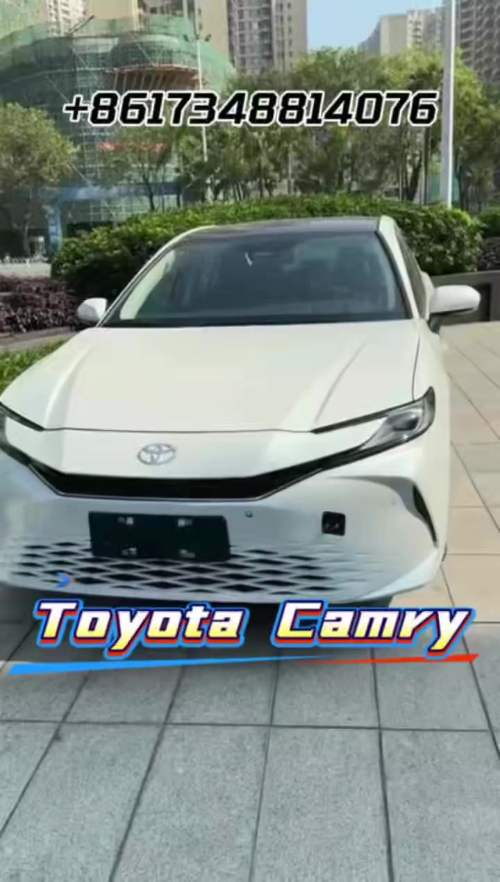 Toyota Camry 
Engine and Powertrain:
 Engine: 2.5L 185HP L4 Hybrid
 Motor: 100 kW permanent magnet synchronous motor
    Total System Power: 169 kW
Transmission: Electronic Continuously Variable Transmission (E-CVT)
#Camry


**إذا كنت صاحب هذا الإعلان وتريد حذفه لأي سبب، رجاءا أرسل رسالة إلى الدعم الفني**