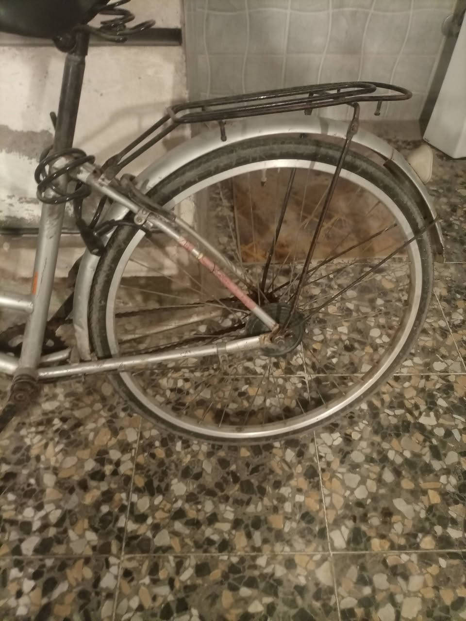 السلام عليكم الباسكلين للبيع للاستفسار ***********
