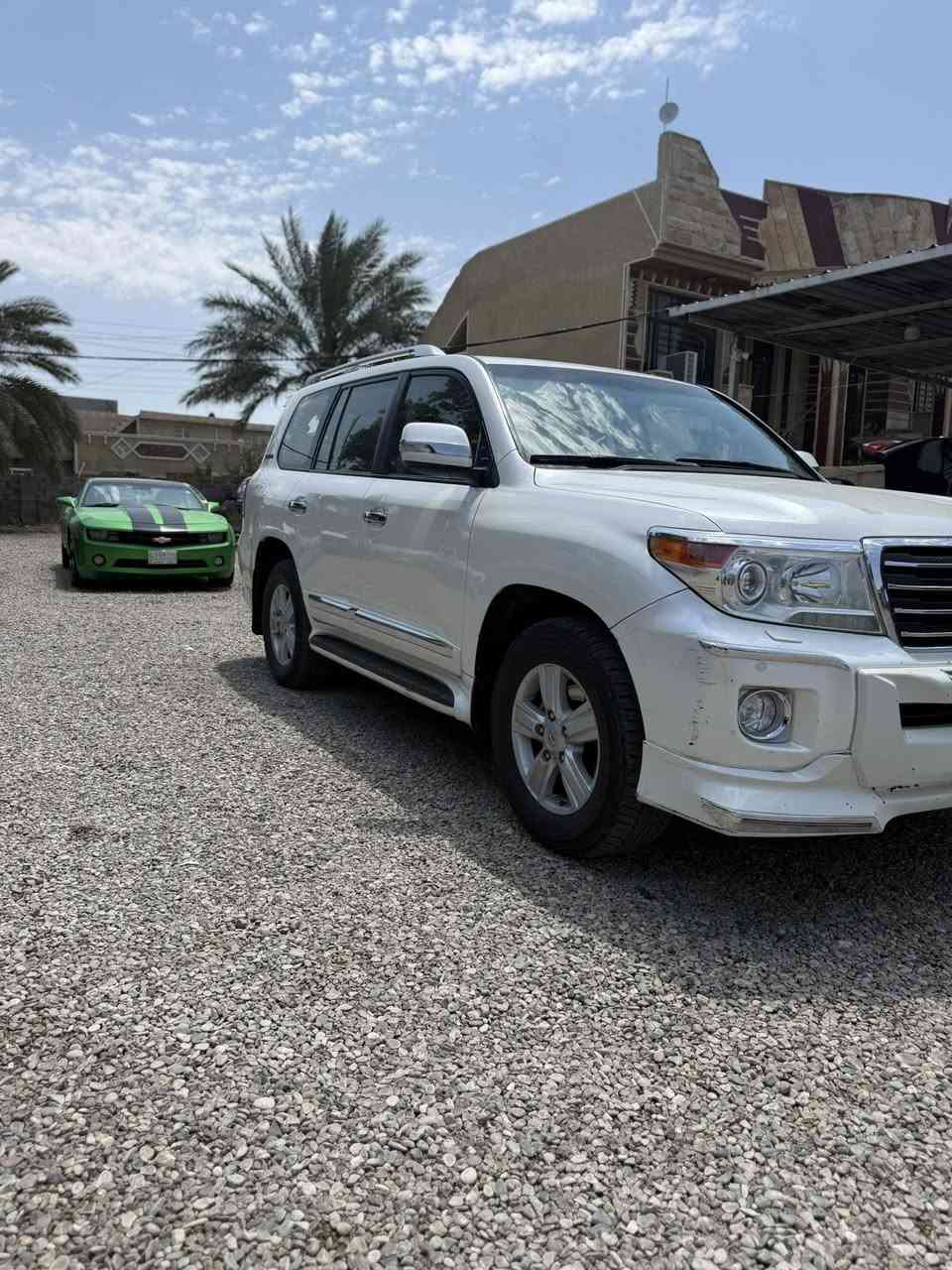 السلام عليكم لاندكورز موديل 2015 ابسمي رقم بغداد سونار ويه المنشور السعر 380 وبيه مجال السيارة حلوه ملاحظات بسيطه *********** اتصل واني خادم مكاني ديالى جديده الشط

